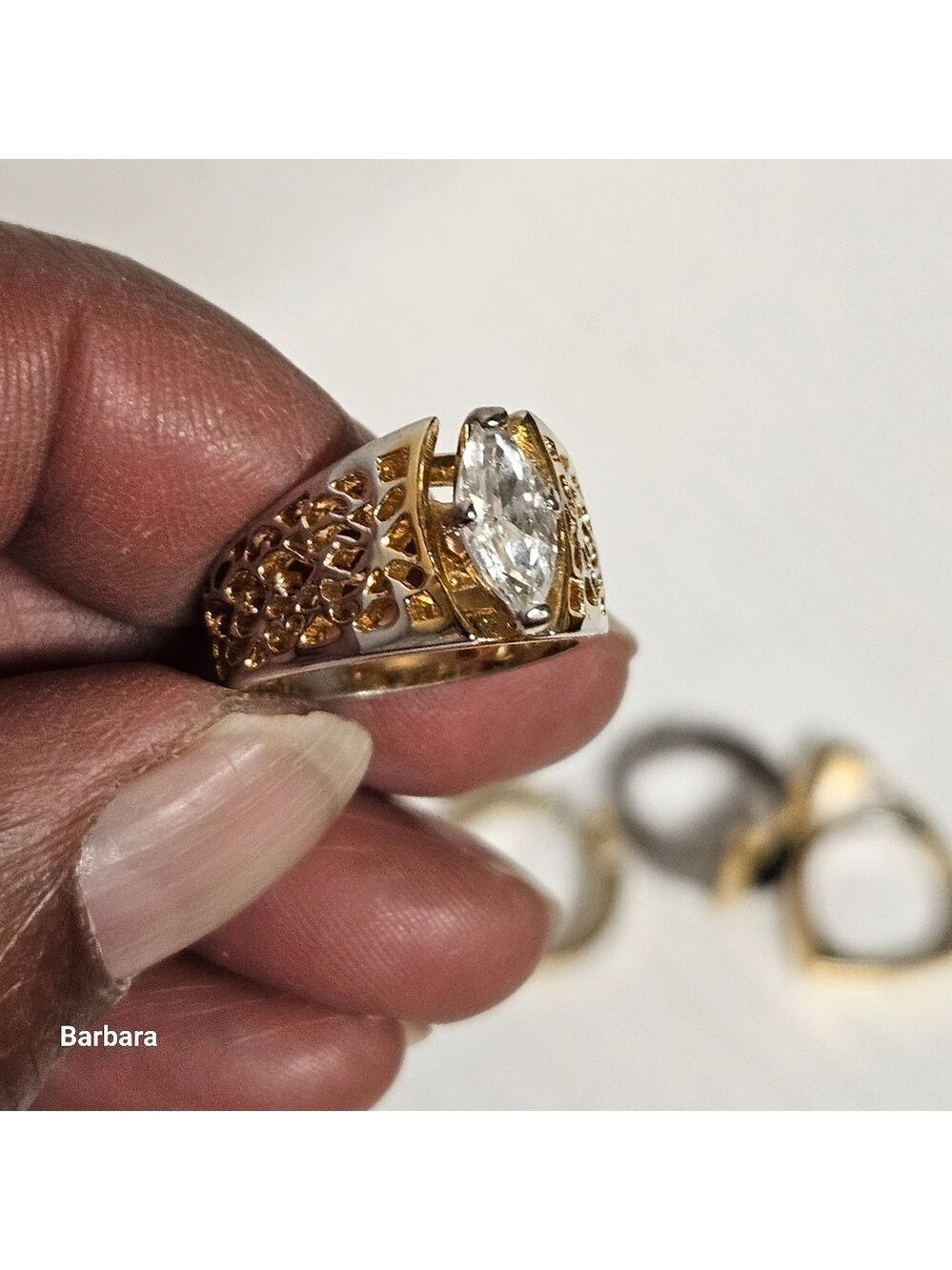 4-Piece Gold-tone Dinner Rings Lot - Picture 4 of 14